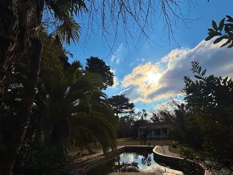 Casa en Venta con 1 cochera