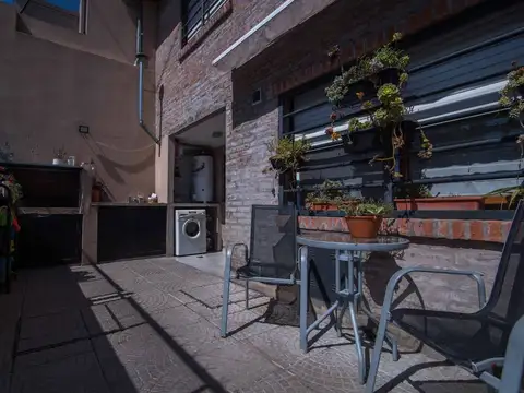 Depto Tipo Casa en Venta de 3 ambientes