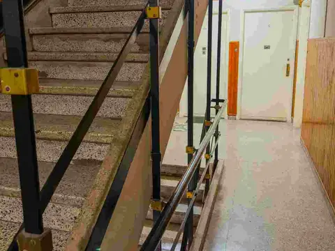 Venta dpto 3 amb en centro comercial Villa Celina