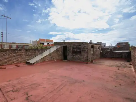 Virrey Olaguer y Feliu 5300, Piso 0