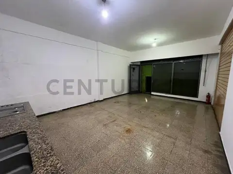 Av. Arana(419) e/ 26 y 27- Local - en Alquiler- Villa Elisa La Plata