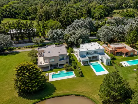 Casa  en Venta en Casuarinas del Pilar, Zelaya, Pilar