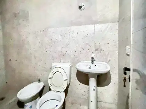 Depósito, local a estrenar