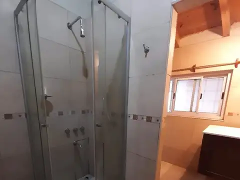 Depto Tipo Casa en Alquiler en Villa Santos Tesei, $ 500.000