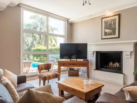 Casa en Alquiler en Nordelta Barrancas Del Lago, USD 3.495