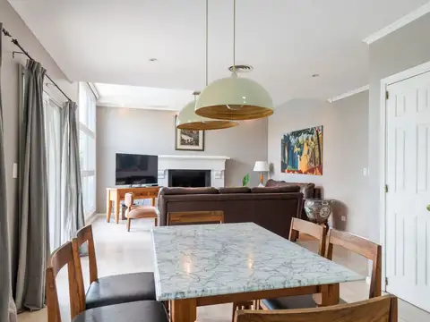 Casa en Alquiler de 4 dormitorios
