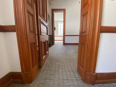 Oficina en Alquiler 62 años