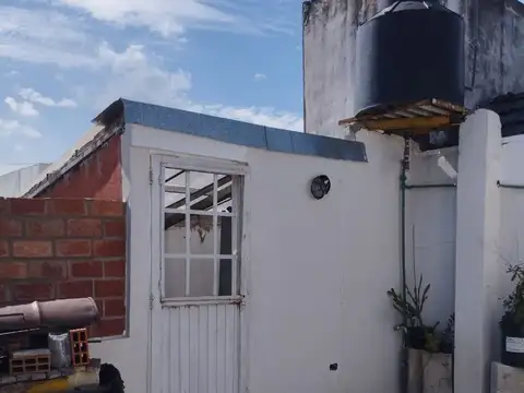 VENTA PH 2 AMB PB PATIO Y MONOAMBIENTE RAMOS MEJIA