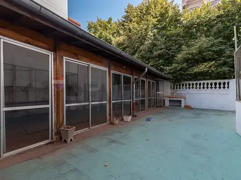 Depto Tipo Casa en Venta de 5 ambientes
