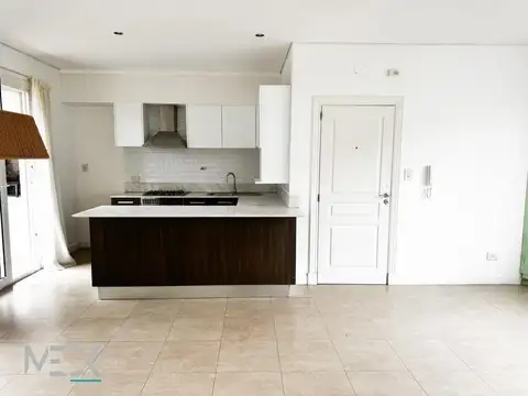 Departamento en Alquiler con 1 cocheras