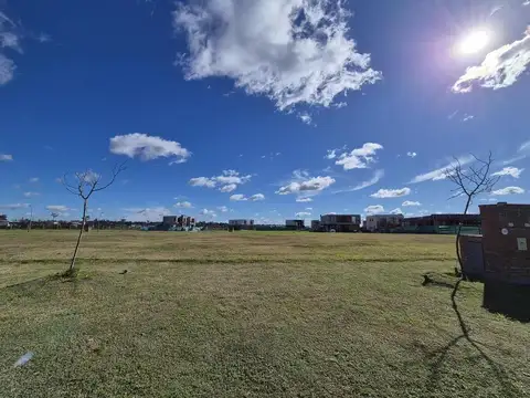 Terreno en Venta en Belen de Escobar, USD 105.000