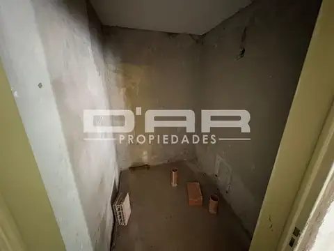 Local en Venta en Barrio Naón, USD 320.000