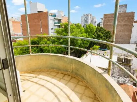 Departamento en Alquiler en Abasto, $ 490.000