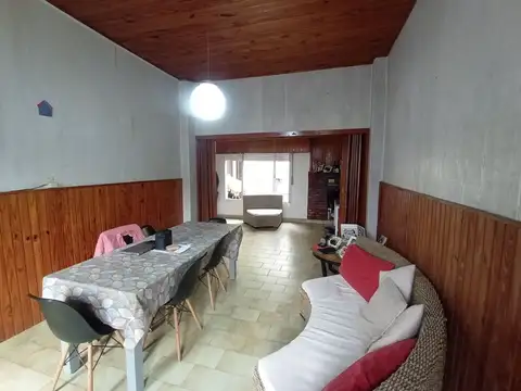 Casa en Venta en Martin Coronado, USD 160.000
