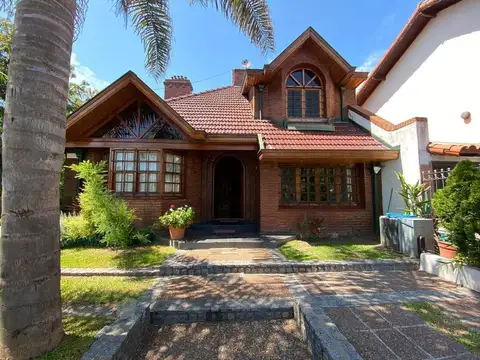 CHALET EN ALQUILER BARRIO PARQUE BERNAL