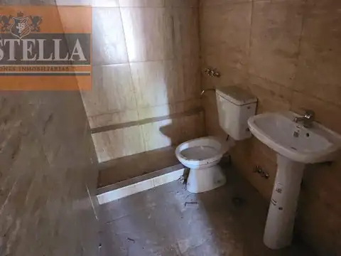 Local en Alquiler en 9 de Abril, $ 950.000