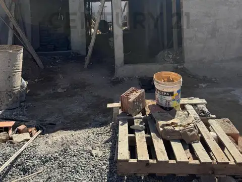 Duplex en POZO! 2 dormitorios, FINALIZA EN FEBRERO 2027, Docta Urbanizacion!