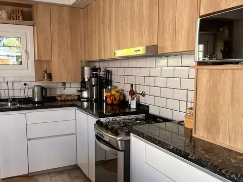 Se Vente Casa 2 Dorm Reciclada + Pileta | Unquillo