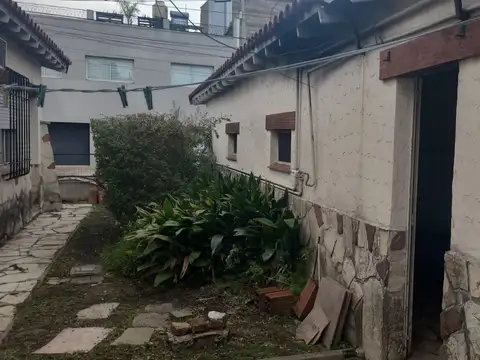 Hipólito Vieytes 400