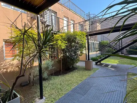 Depto Tipo Casa en Alquiler de 1 dormitorio