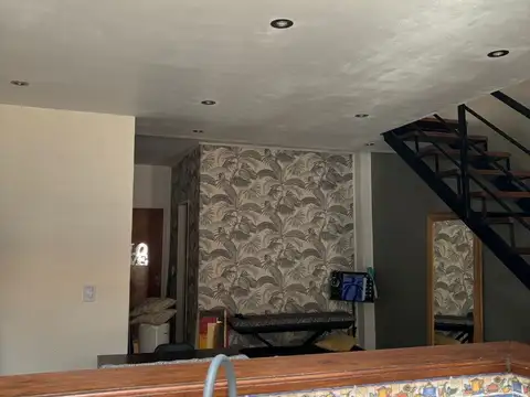 Depto Tipo Casa en Venta de 3 ambientes