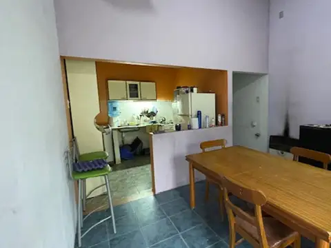 11 e/ 606 y 607 100