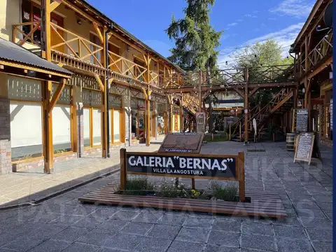 Local en Venta en Avenida  Arrayanes, Villa la Angostura