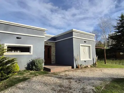Casa en venta - 3 Dormitorios 2 Baños - Costa del Este
