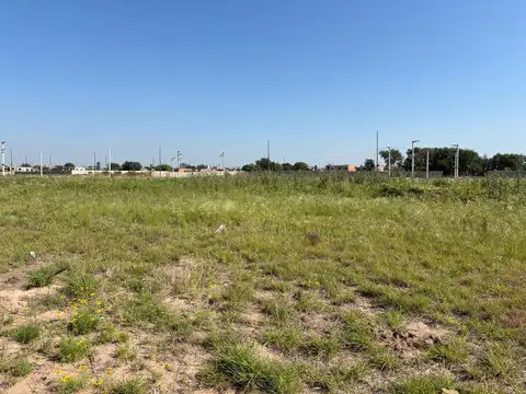 Terreno en Venta en Valle Cercano, USD 14.000