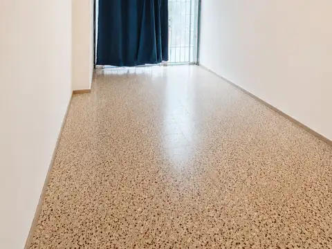 Carlos Roxlo 1400