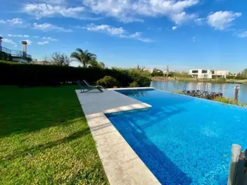 Lagos del Norte - Casa al lago -Enero 2026