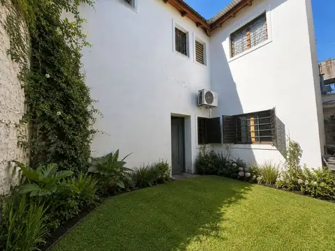Depto Tipo Casa en Venta en Banfield, USD 111.000
