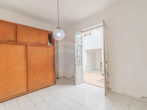 VENTA OPORTUNIDAD! 2 CASAS - 1 padrón - Pocitos