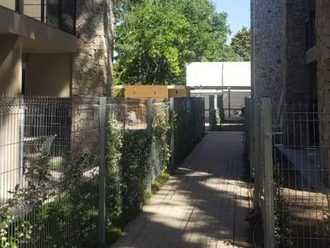 Departamento en Alquiler con 1 cocheras