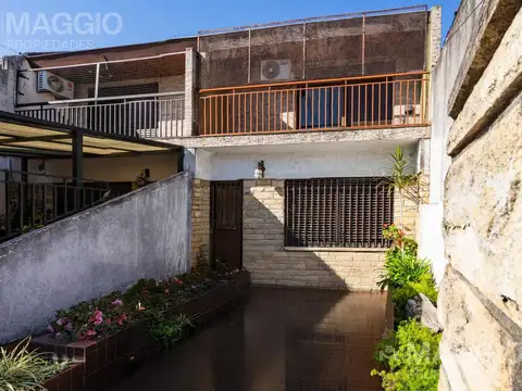 Florencio Varela al 900