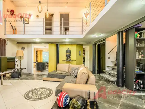 Casa en Venta al Oeste