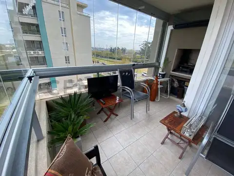 Puerto Iguazu 100, Piso 3