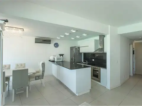 Departamento en Venta con 2 cocheras