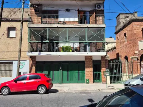 VENTA.PH 3 AMB. PRIMER PISO.PIÑEYRO.AVELLANEDA