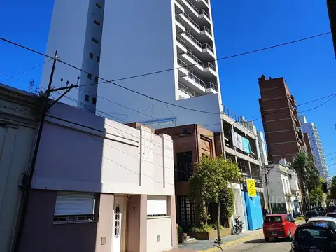 Venta de departamento en barrio centro sur de 2 habitaciones y 2 baños a estrenar