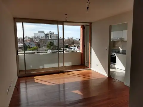 OPORTUNIDAD 2 AMBIENTES AL FRENTE ESCUCHA OFERTA