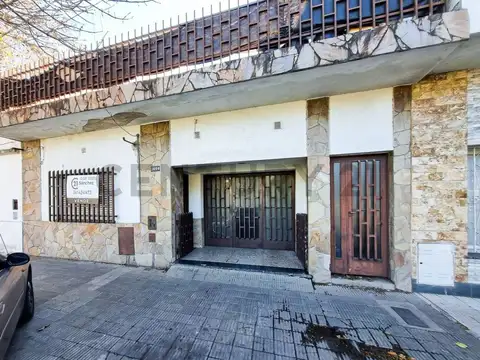 av francia 2800, Piso 0