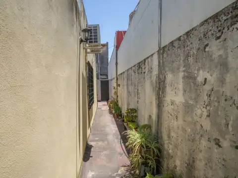 Depto Tipo Casa 4 ambientes con 1 baño