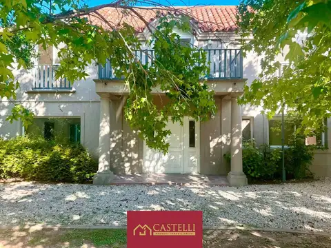 CASA EN VENTA AYRES DE PILAR