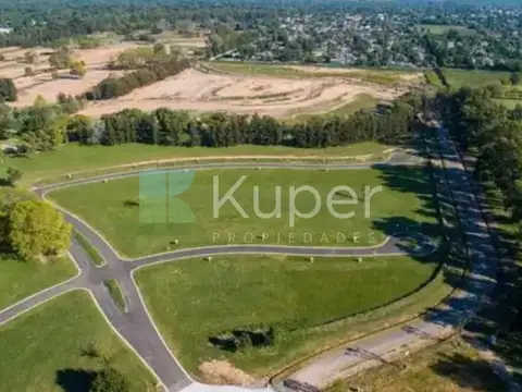 Terreno en Venta, FOT 0.6