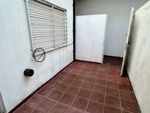 Depto Tipo Casa en Venta en Mataderos, USD 72.900