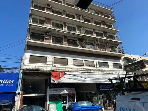 ALQUILER DEPARTAMENTO 3 AMB, BALCON AMPLIO. APTO PROFESIONAL. MORON CENTRO