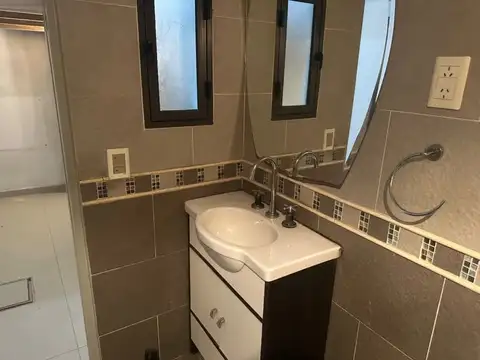 Depto Tipo Casa Monoambiente con 1 baño