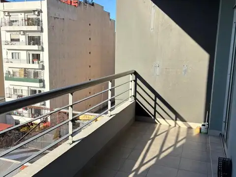 Venta depto monoambiente con balcón - pileta - gimnasio - sauna - en Almagro