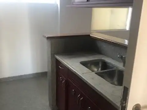 EXCELENTE DPTO EN VENTA - DENTRO DEL CASCO URB DE LA PLATA
